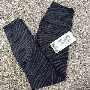 Lululemon align 25”